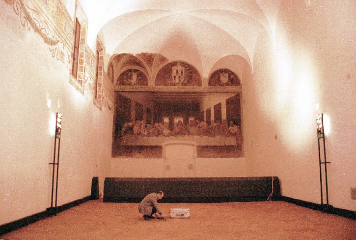 Terracotta floor treatment of the Last Supper room in the Vinci's Cenacolo At the end of the 1990s, following the restoration of the fresco, we treated the terracotta floor of the room housing Leonardo da Vinci's Last Suppe